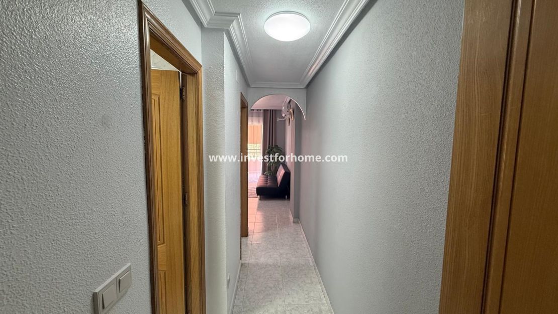 Sale - Apartment - Torrevieja - Playa de los Locos
