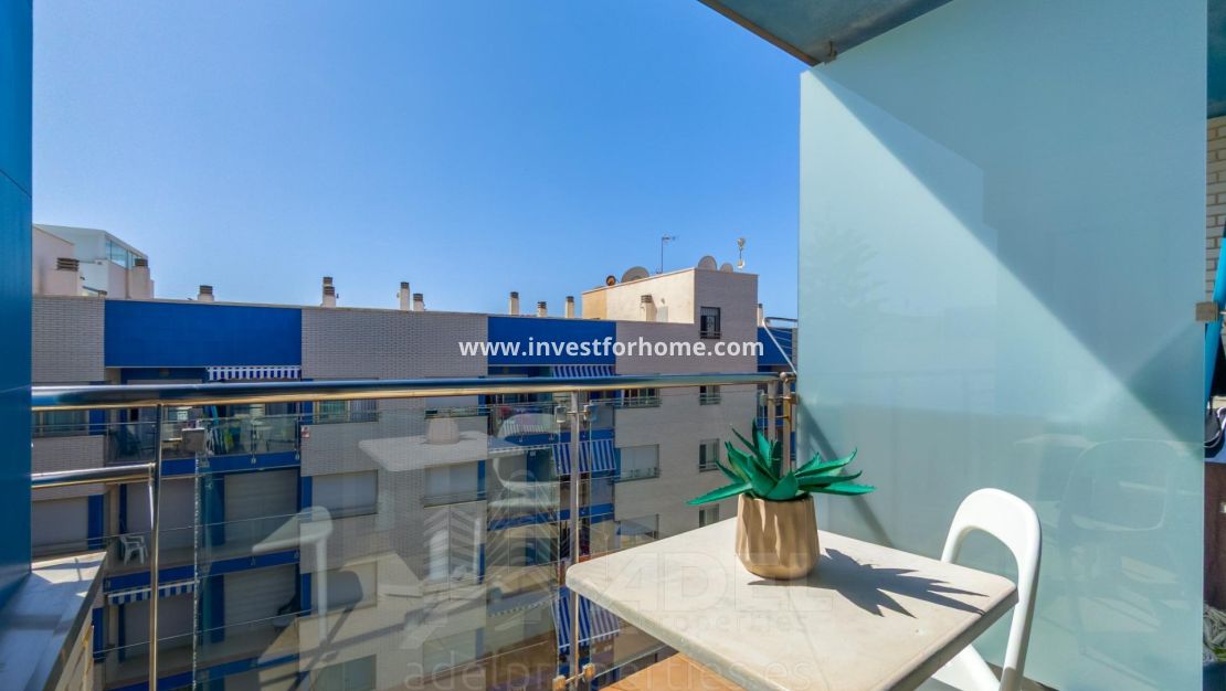 Sale - Apartment - Torrevieja - Playa de los Locos