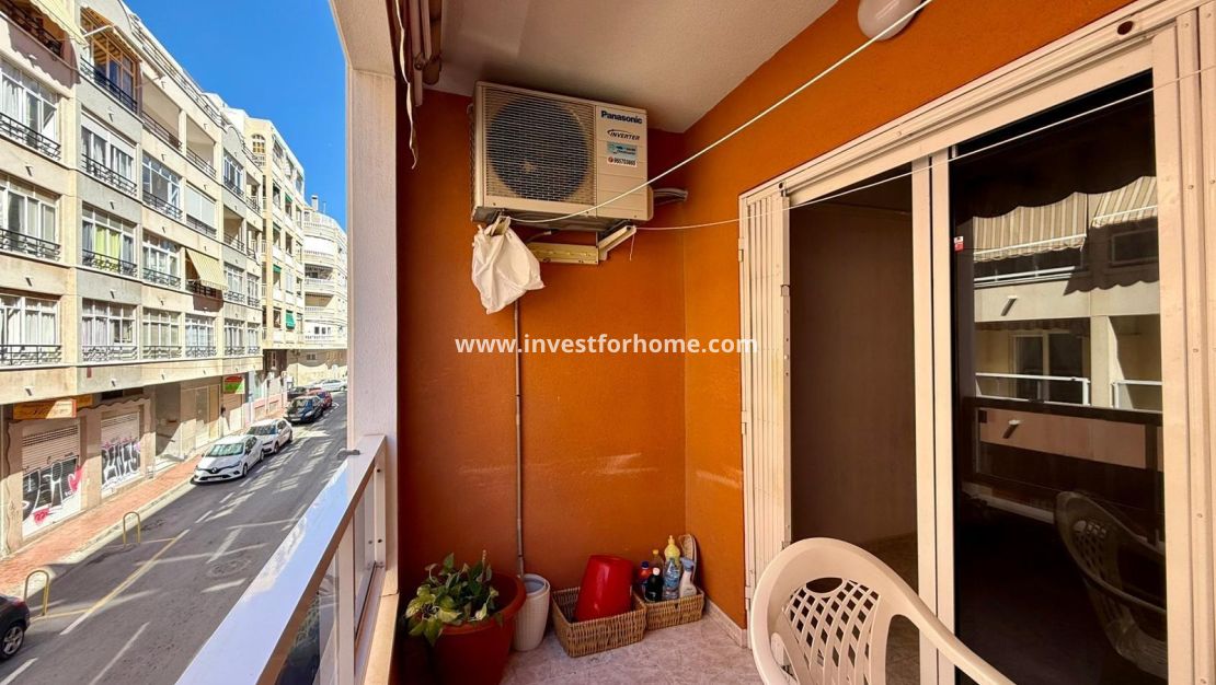 Sale - Apartment - Torrevieja - Playa de los Locos