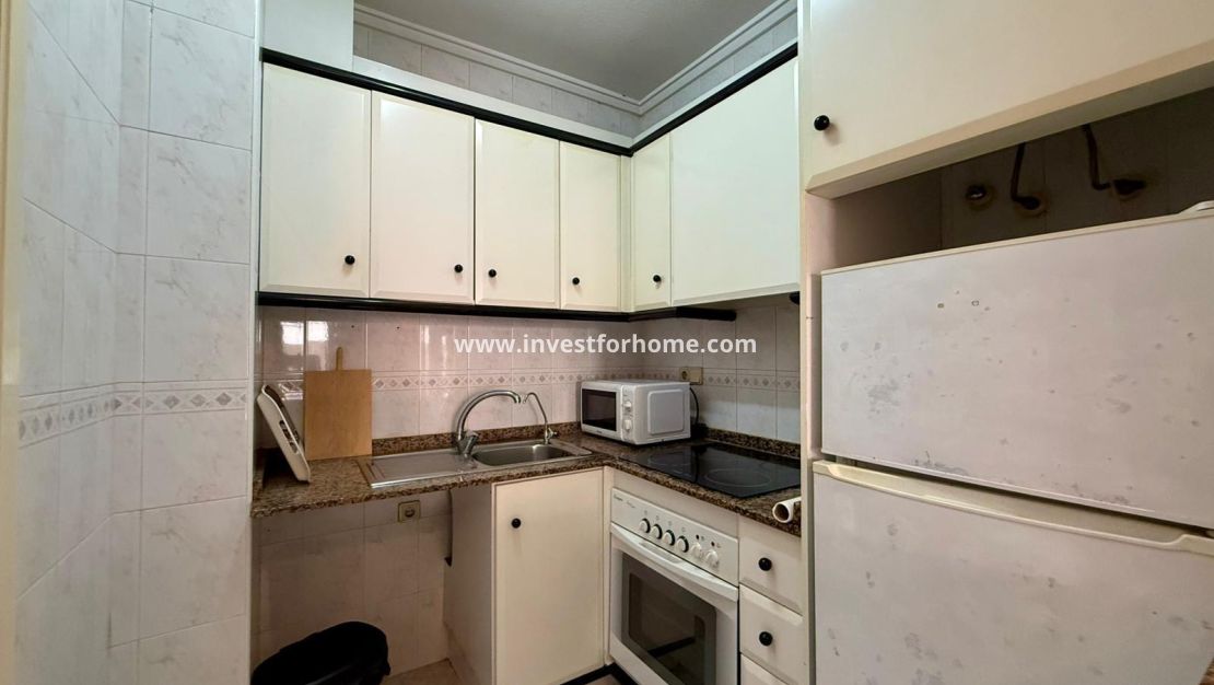 Sale - Apartment - Torrevieja - Playa de los Locos