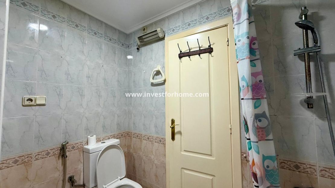 Sale - Apartment - Torrevieja - Playa de los Locos