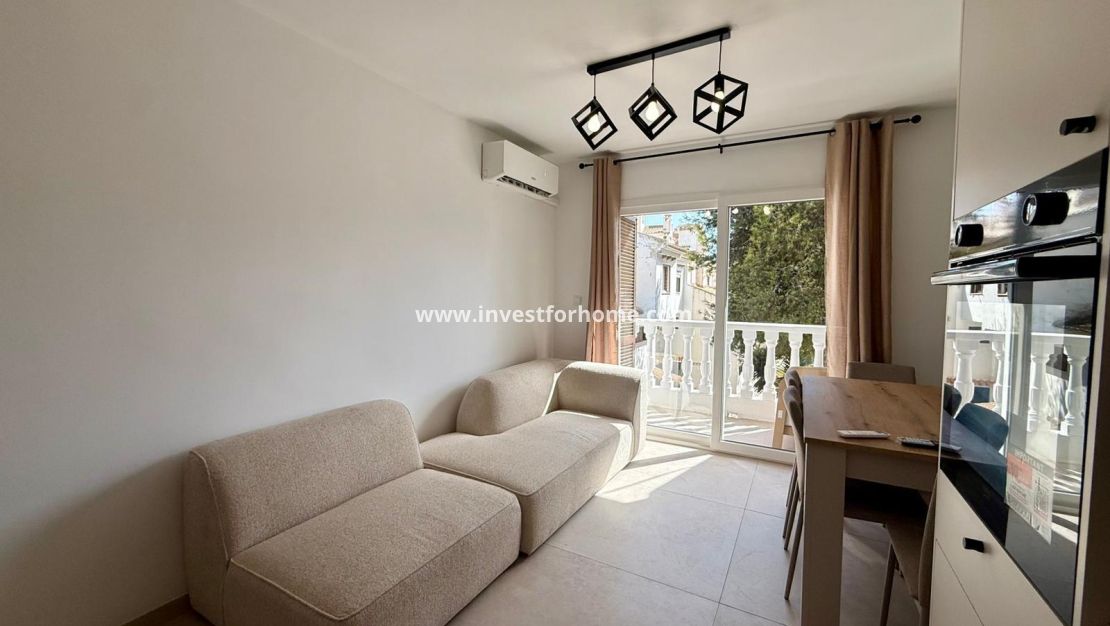 Sale - Apartment - Torrevieja - Playa de los Locos