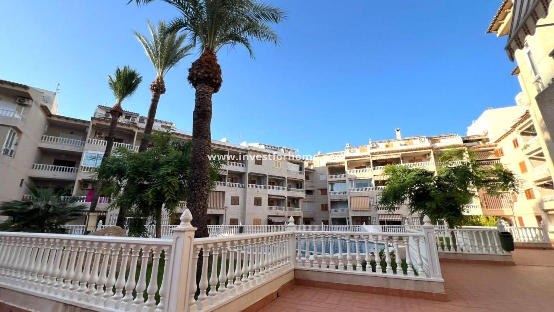 Sale - Apartment - Torrevieja - Playa de los Locos