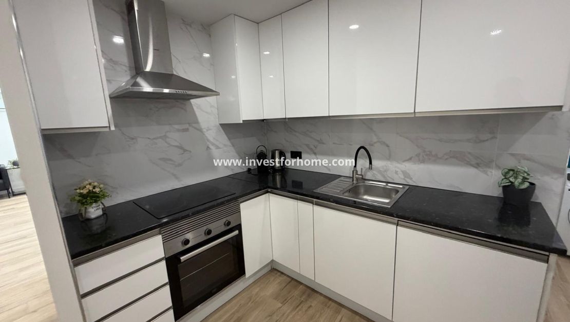 Sale - Apartment - Torrevieja - Playa del Acequión