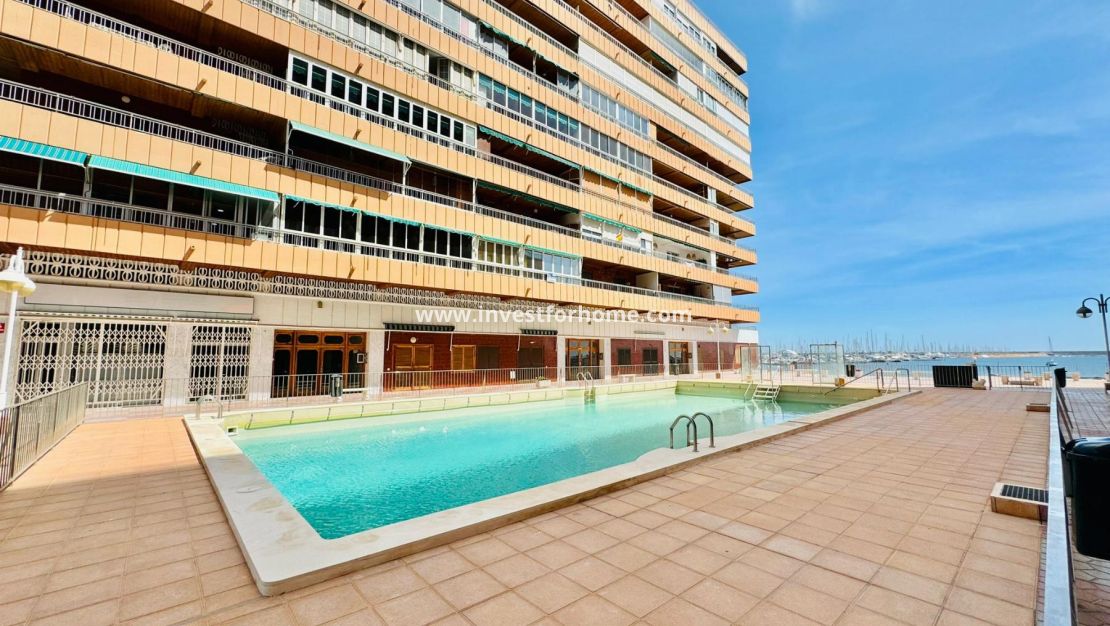 Sale - Apartment - Torrevieja - Playa del Acequión