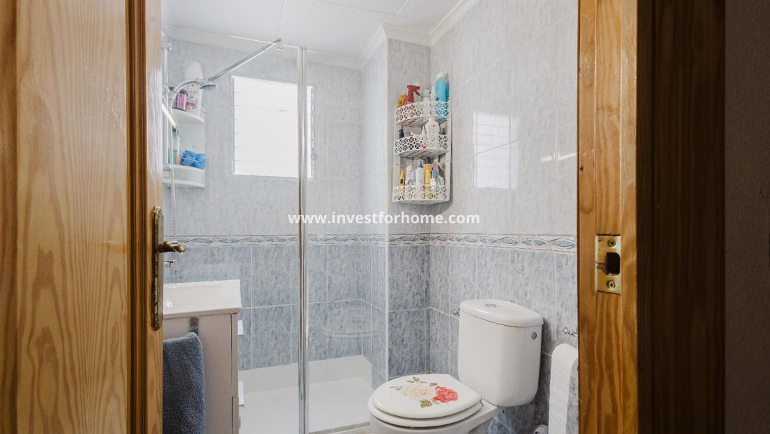 Sale - Apartment - Torrevieja - Playa del Acequión