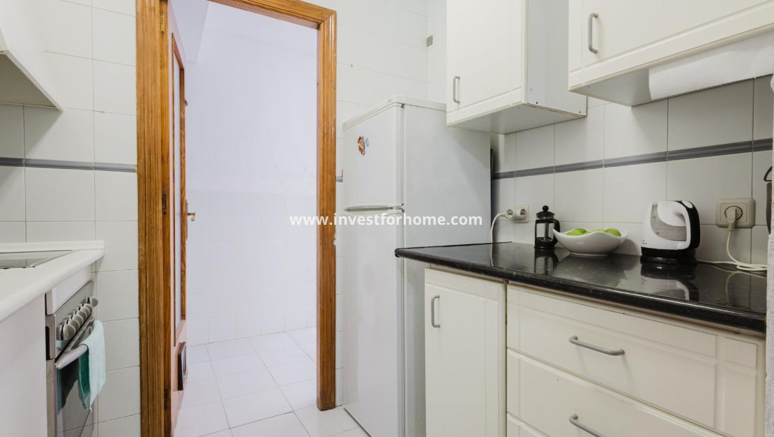 Sale - Apartment - Torrevieja - Playa del Acequión