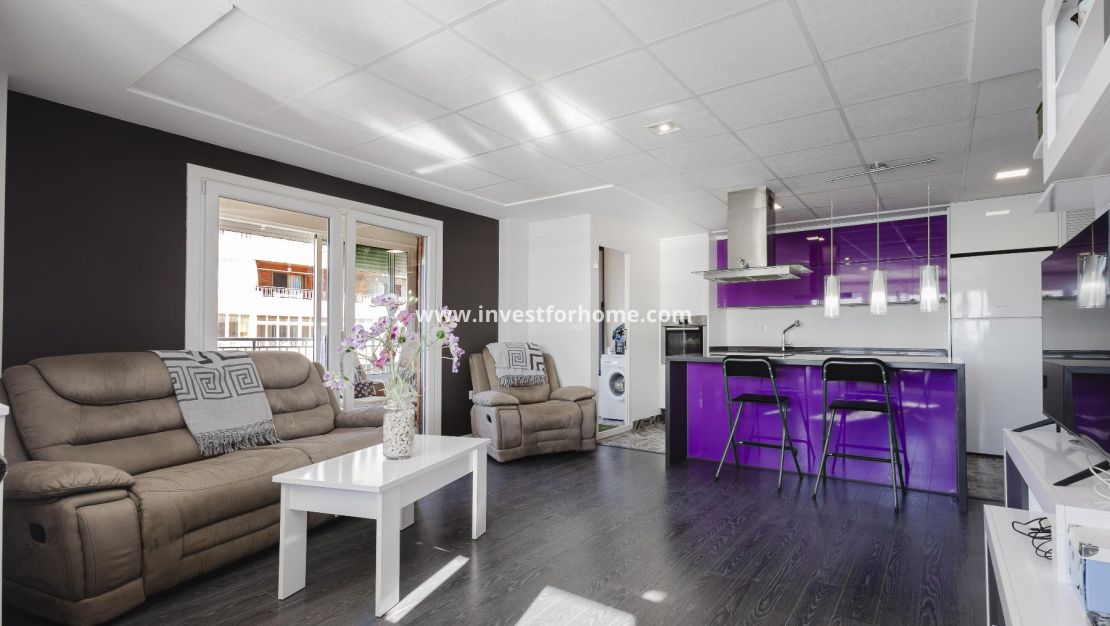 Sale - Apartment - Torrevieja - Playa del Acequión