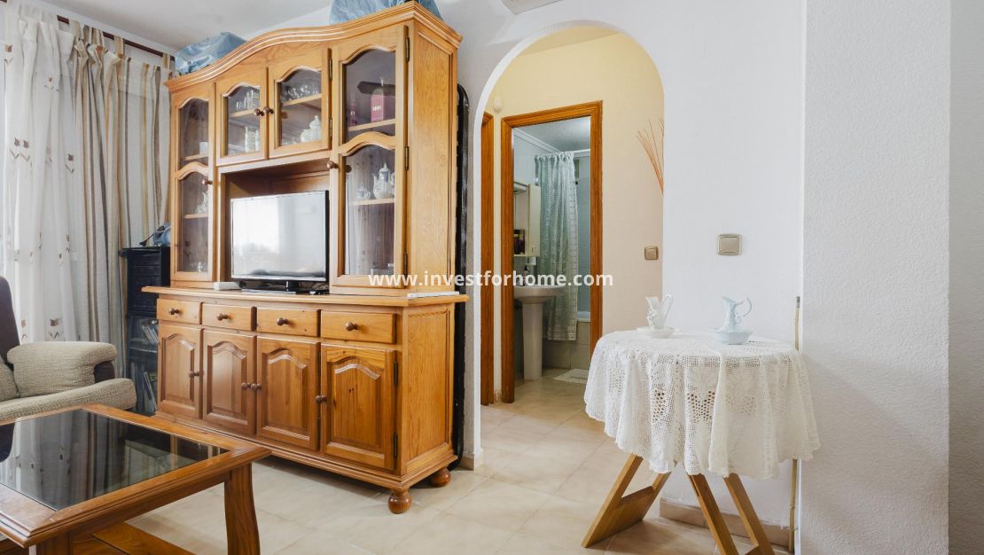 Sale - Apartment - Torrevieja - Playa del Acequión