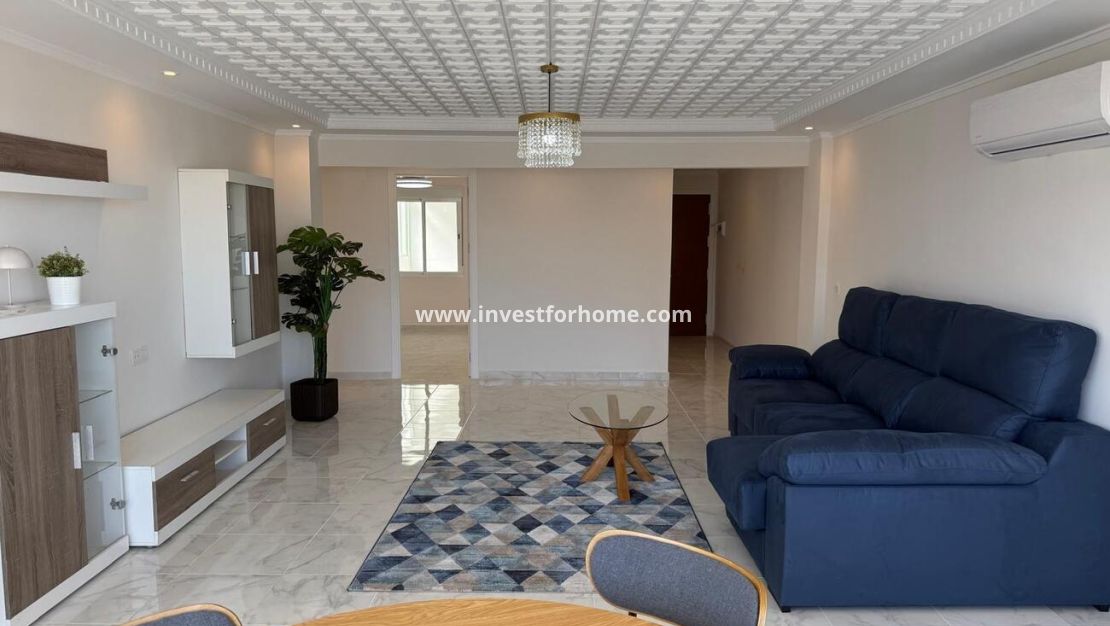 Sale - Apartment - Torrevieja - Playa del Acequión