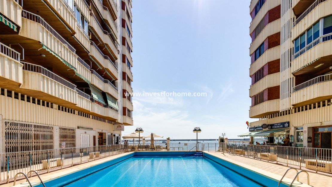 Sale - Apartment - Torrevieja - Playa del Acequión