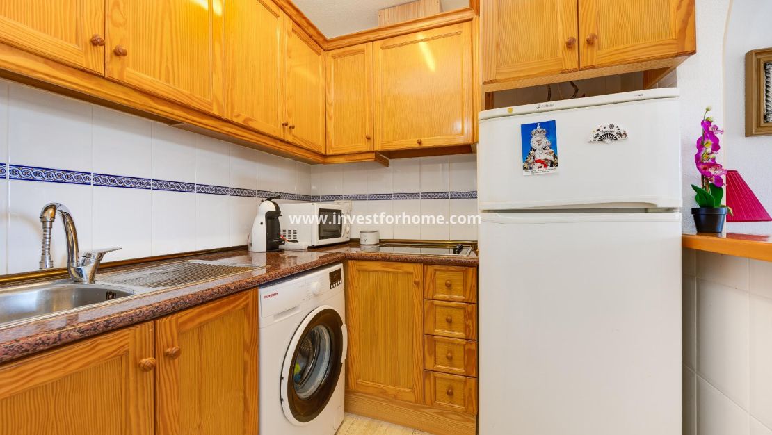 Sale - Apartment - Torrevieja - Playa del Acequión