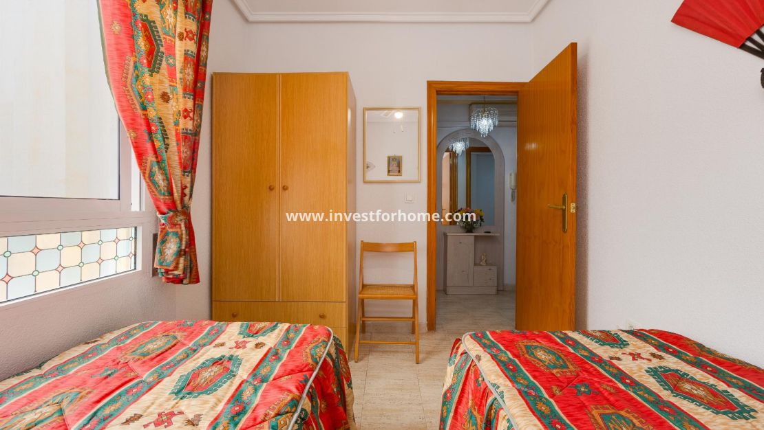 Sale - Apartment - Torrevieja - Playa del Acequión