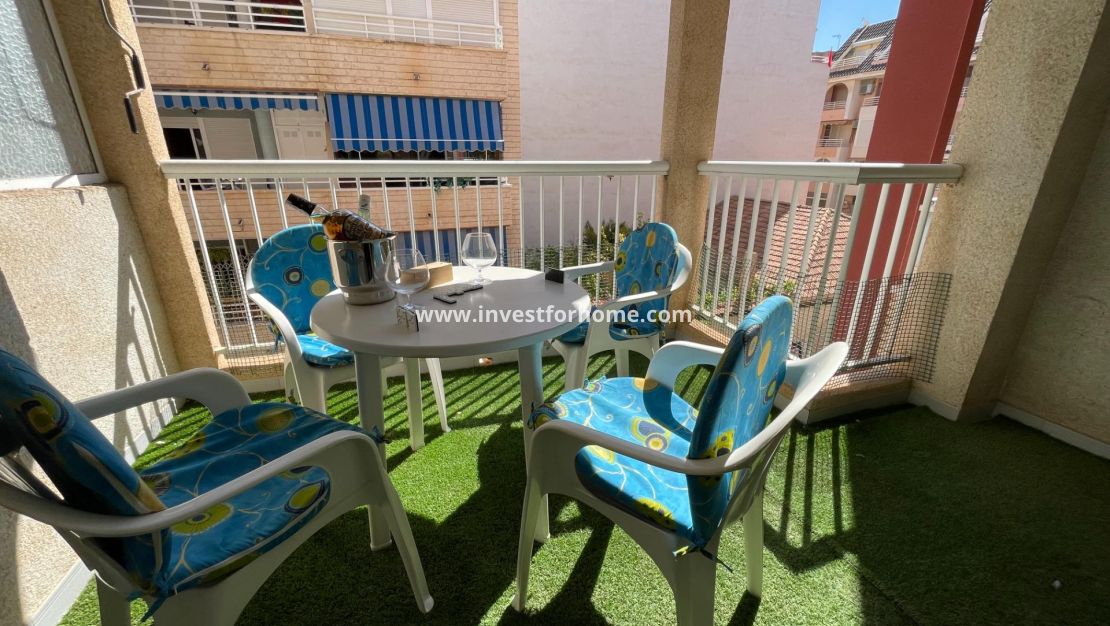 Sale - Apartment - Torrevieja - Playa del Cura