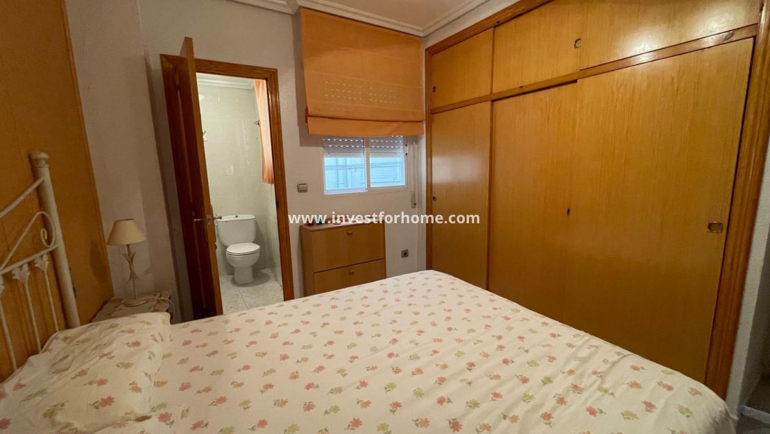 Sale - Apartment - Torrevieja - Playa del Cura