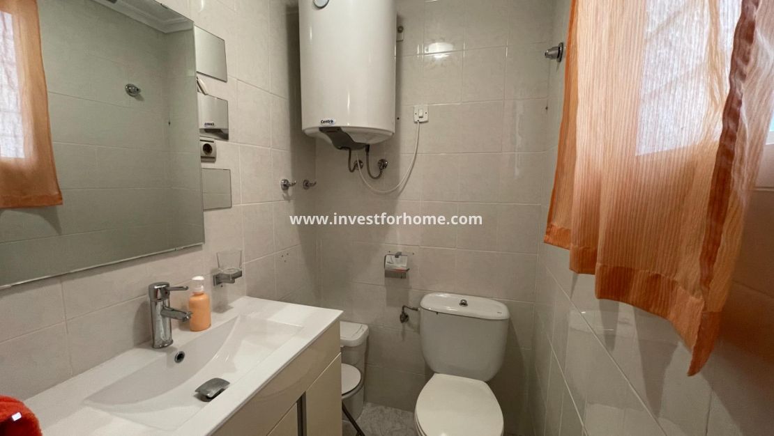 Sale - Apartment - Torrevieja - Playa del Cura