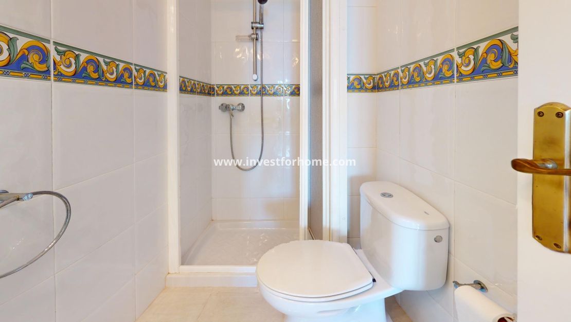 Sale - Apartment - Torrevieja - Playa del Cura