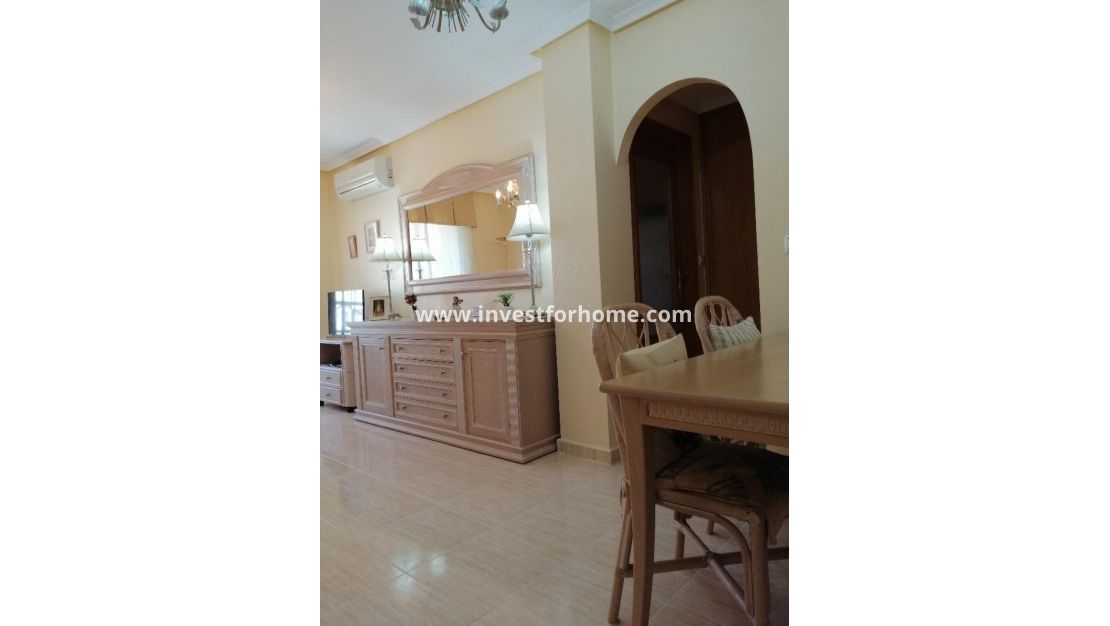 Sale - Apartment - Torrevieja - Playa del Cura