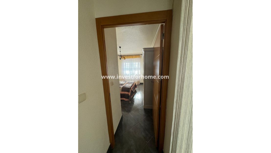 Sale - Apartment - Torrevieja - Playa del Cura