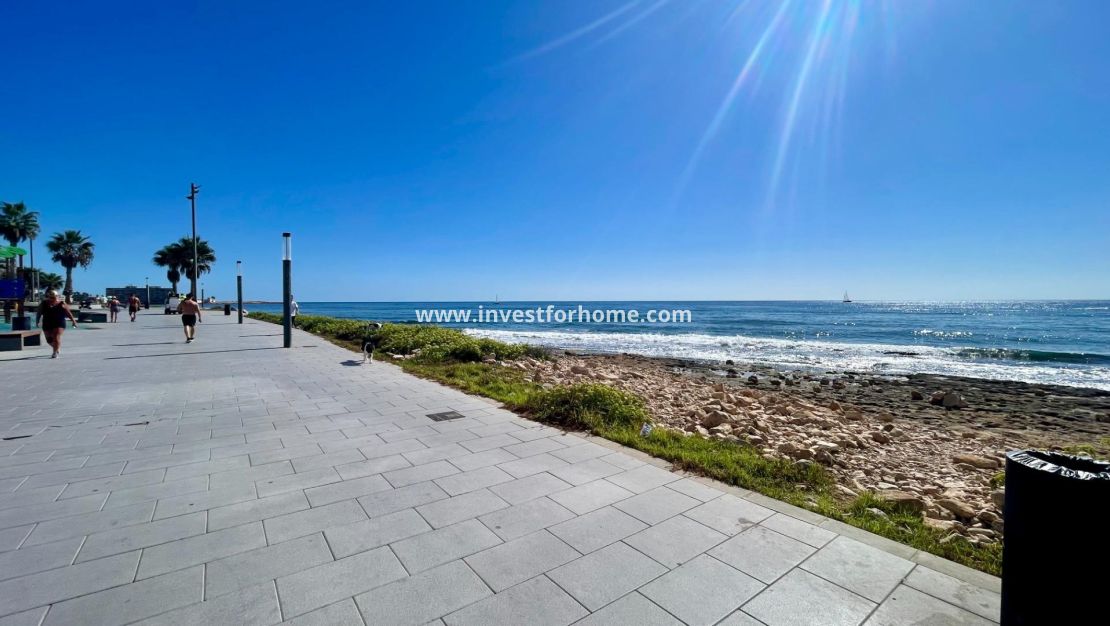 Sale - Apartment - Torrevieja - Playa del Cura