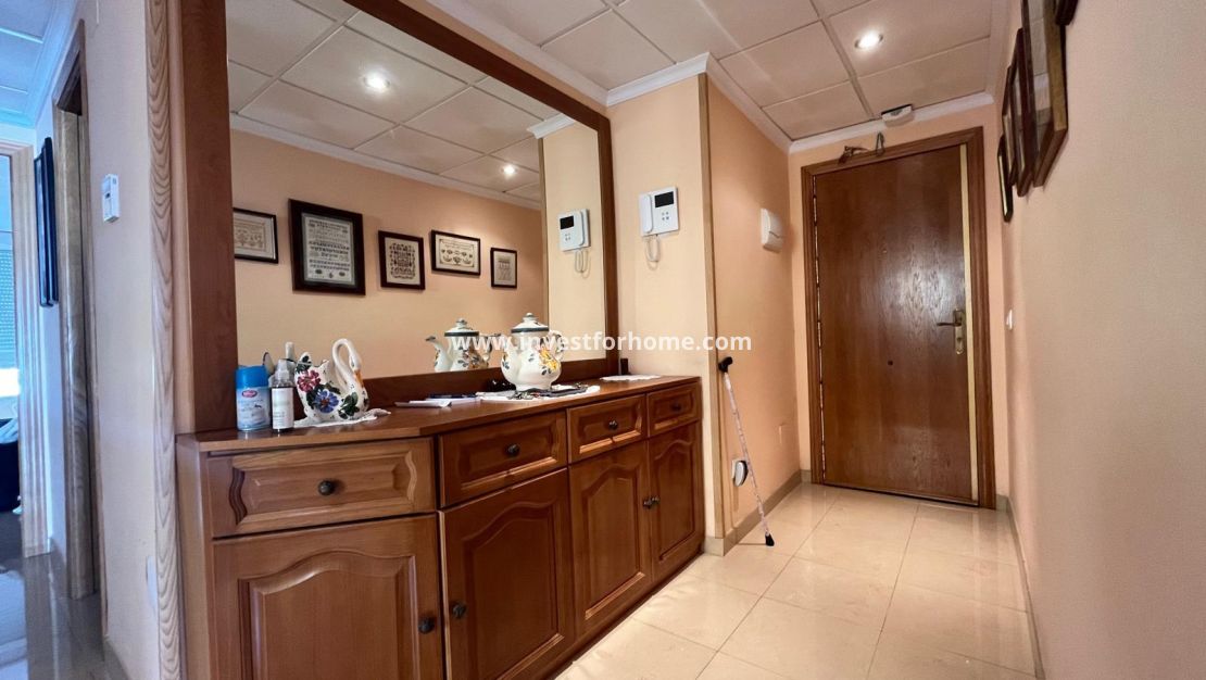 Sale - Apartment - Torrevieja - Playa del Cura