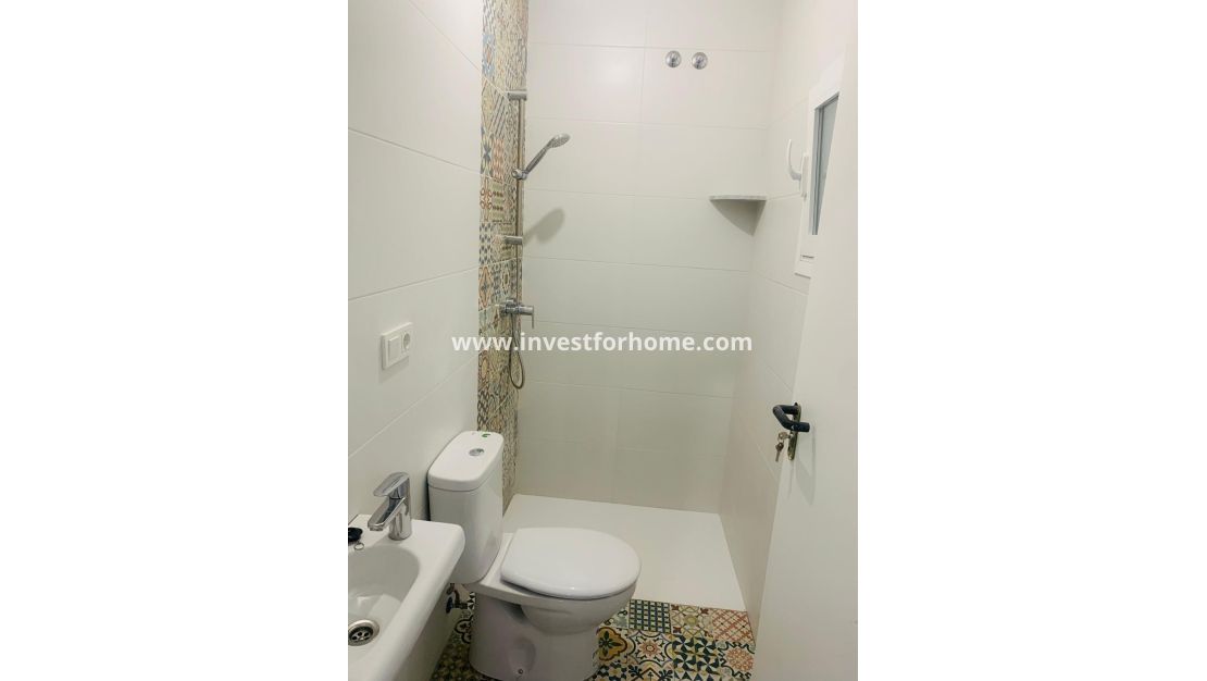 Sale - Apartment - Torrevieja - Playa del Cura