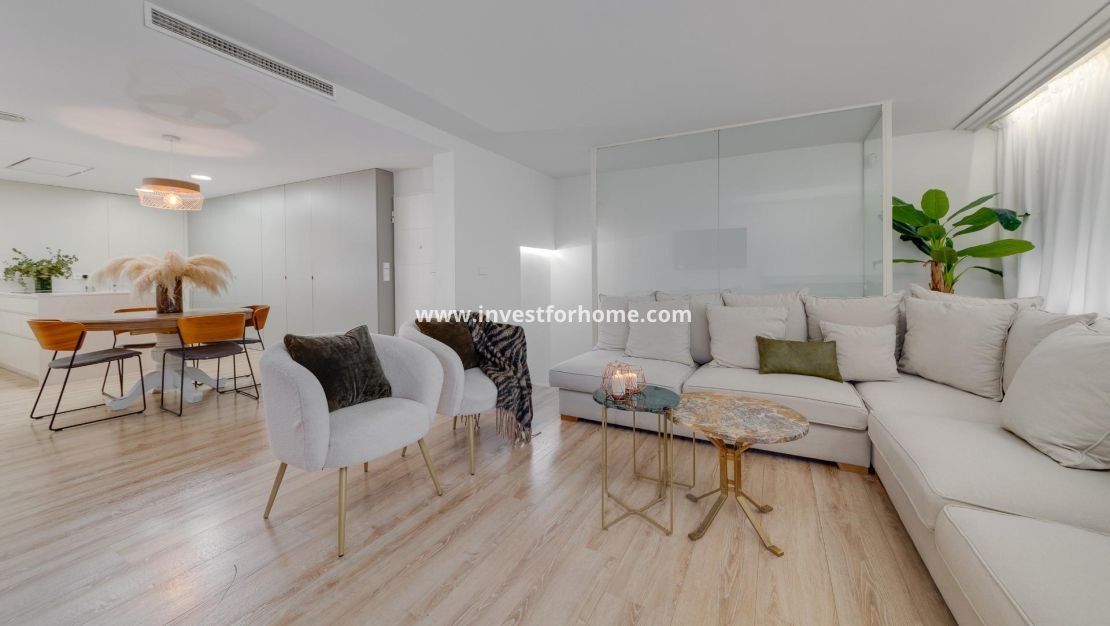 Sale - Apartment - Torrevieja - Playa del Cura