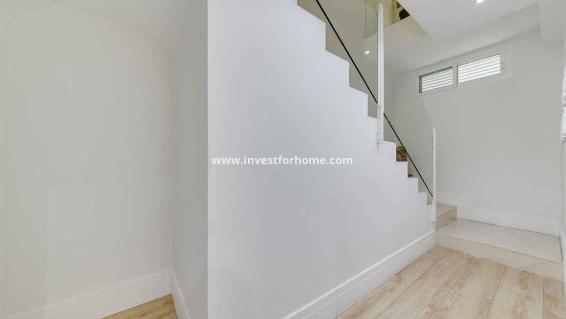 Sale - Apartment - Torrevieja - Playa del Cura