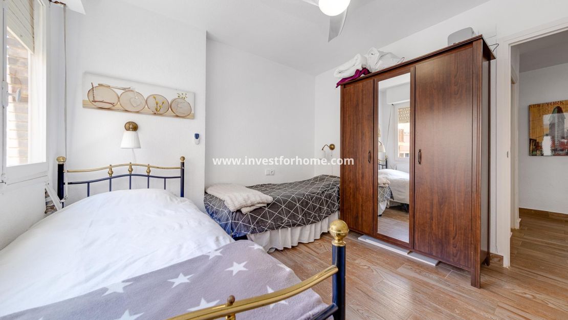 Sale - Apartment - Torrevieja - Playa del Cura