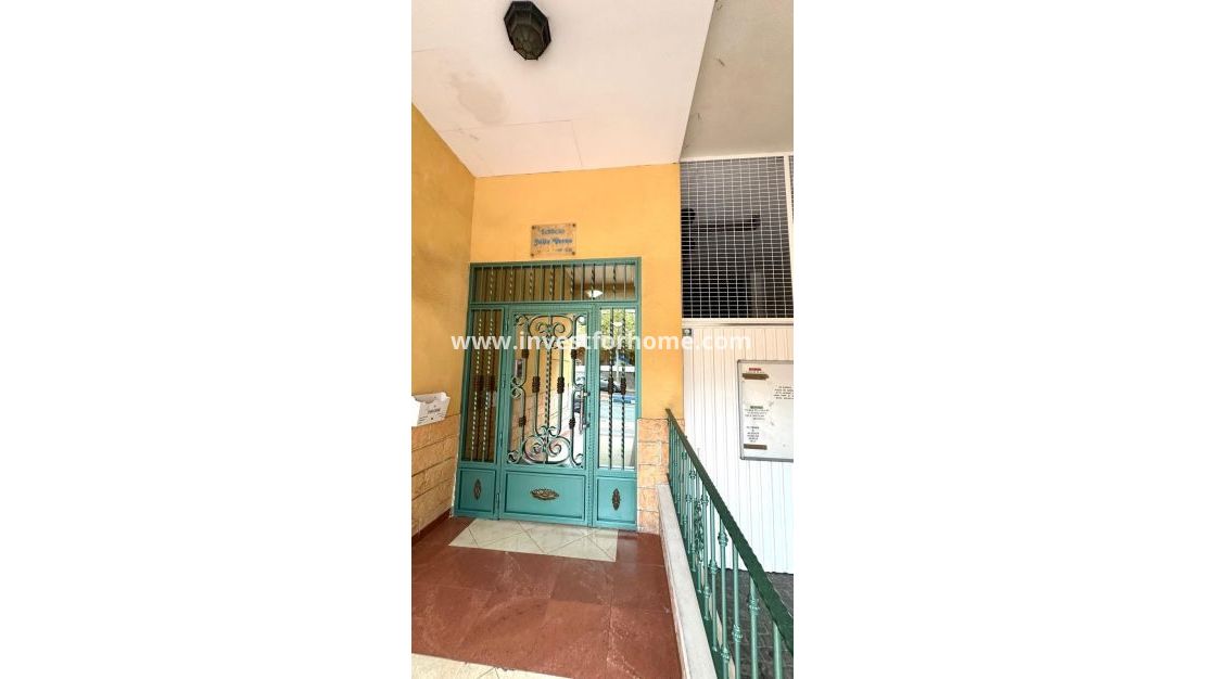 Sale - Apartment - Torrevieja - Playa del Cura