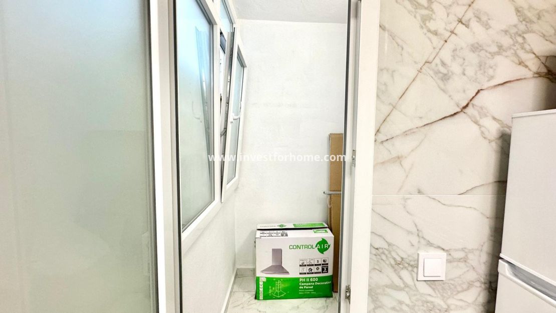 Sale - Apartment - Torrevieja - Playa del Cura