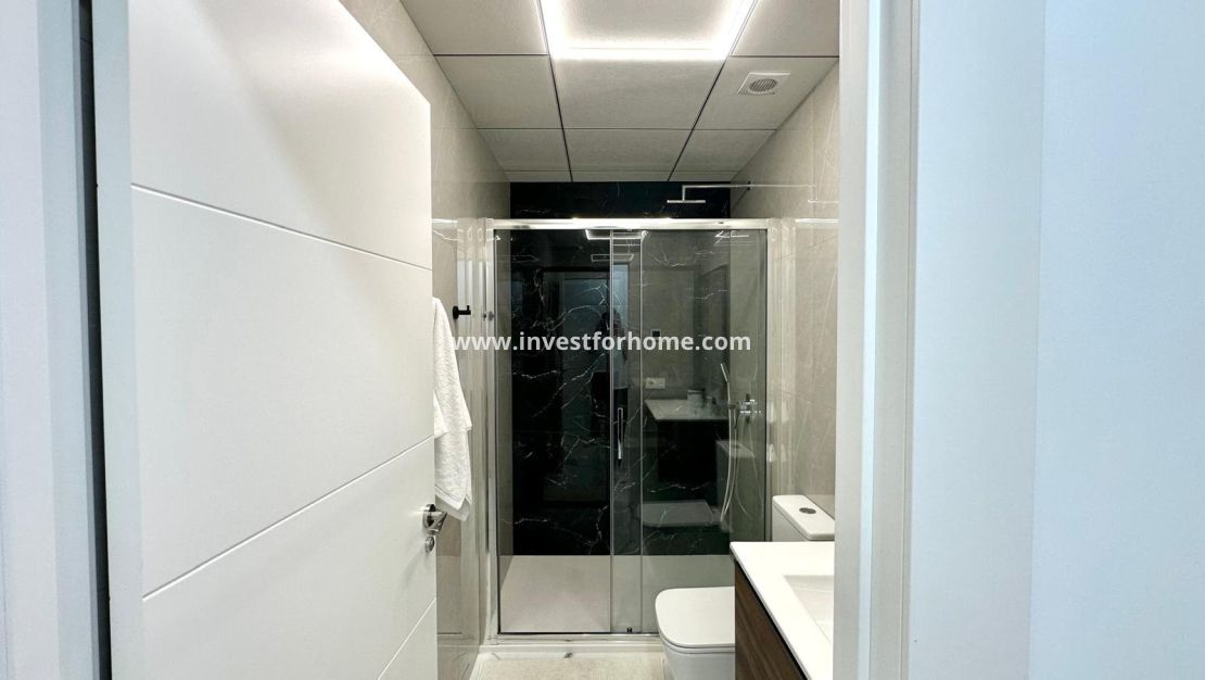 Sale - Apartment - Torrevieja - Playa del Cura