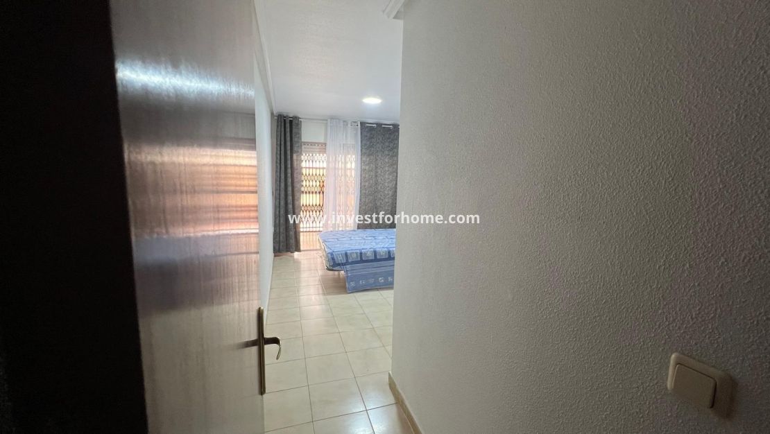 Sale - Apartment - Torrevieja - Playa del Cura