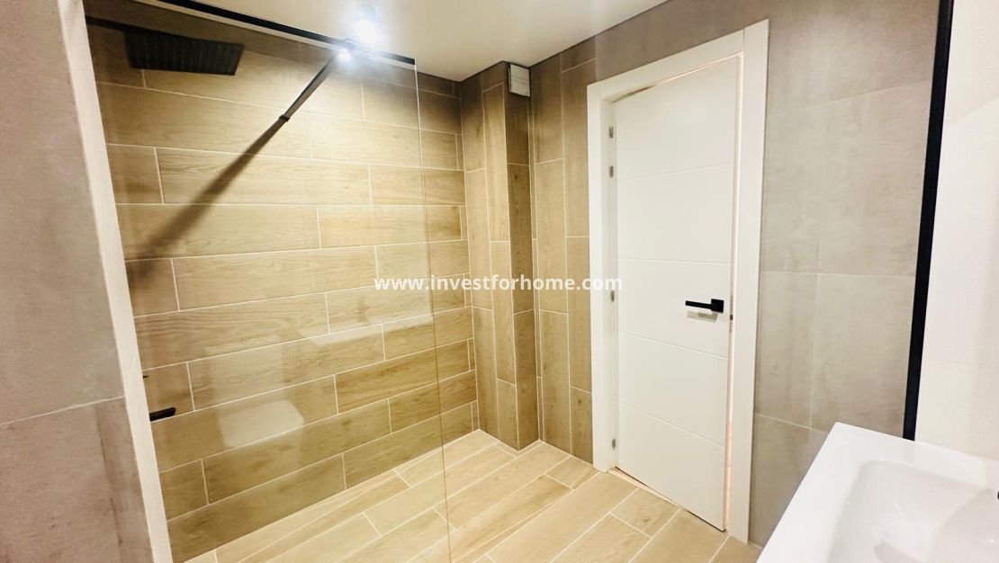 Sale - Apartment - Torrevieja - Playa del Cura