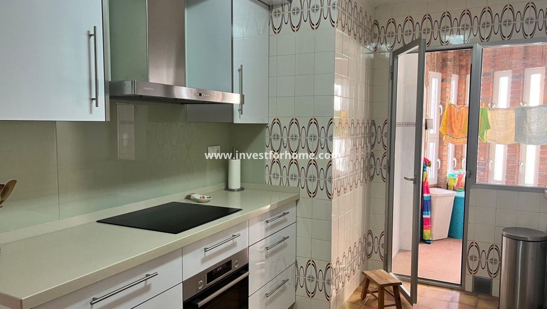 Sale - Apartment - Torrevieja - Playa del Cura