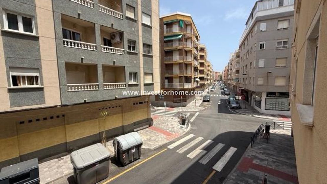Sale - Apartment - Torrevieja - Playa del Cura