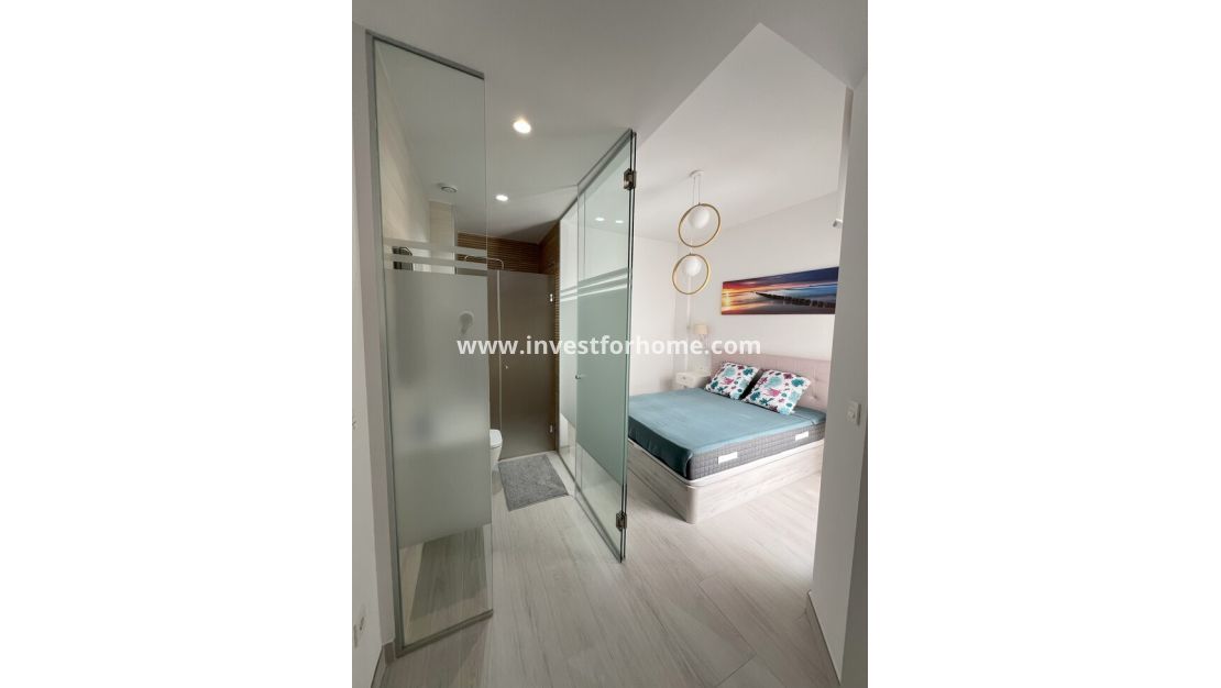 Sale - Apartment - Torrevieja - Playa del Cura