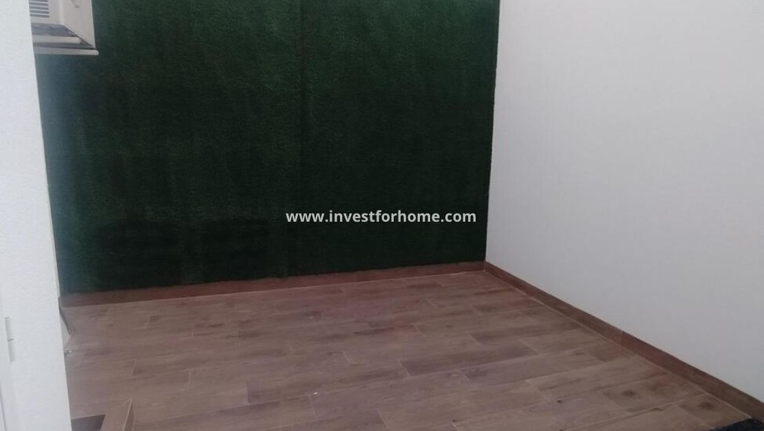 Sale - Apartment - Torrevieja - Playa del Cura