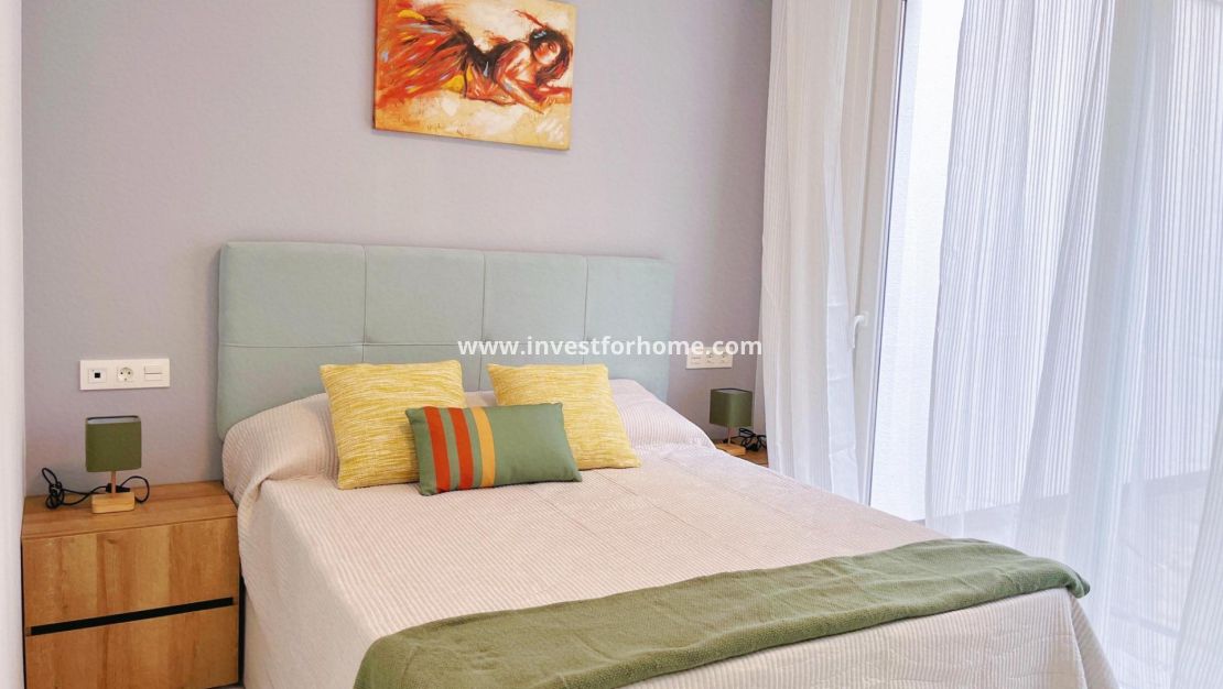 Sale - Apartment - Torrevieja - Playa del Cura