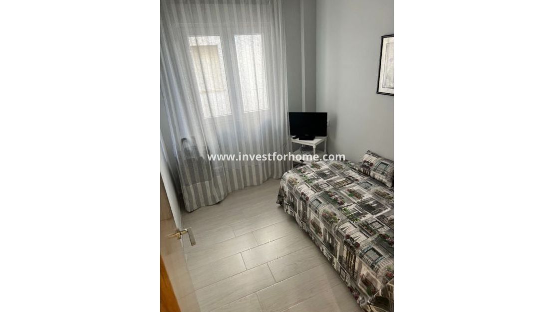 Sale - Apartment - Torrevieja - Playa del Cura