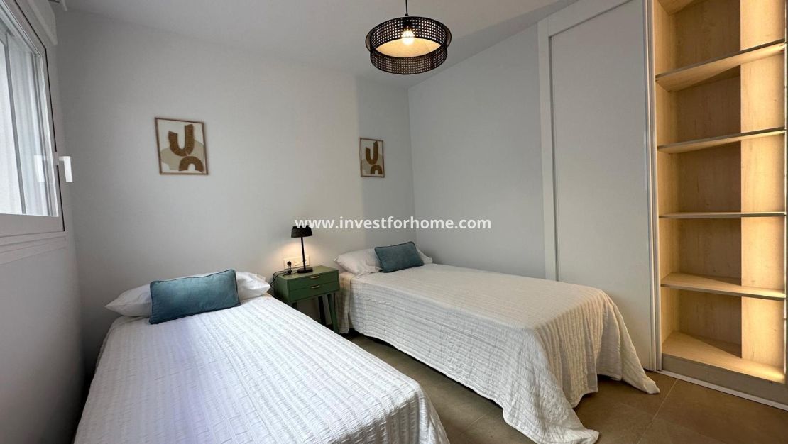 Sale - Apartment - Torrevieja - Playa del Cura