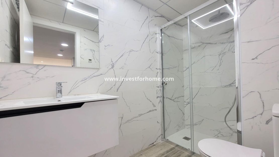 Sale - Apartment - Torrevieja - Playa del Cura