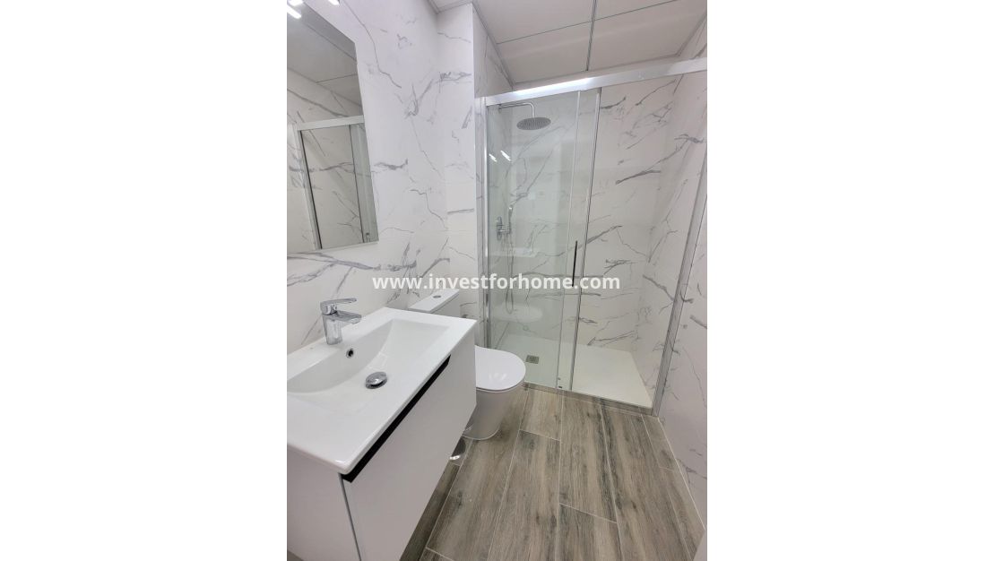 Sale - Apartment - Torrevieja - Playa del Cura