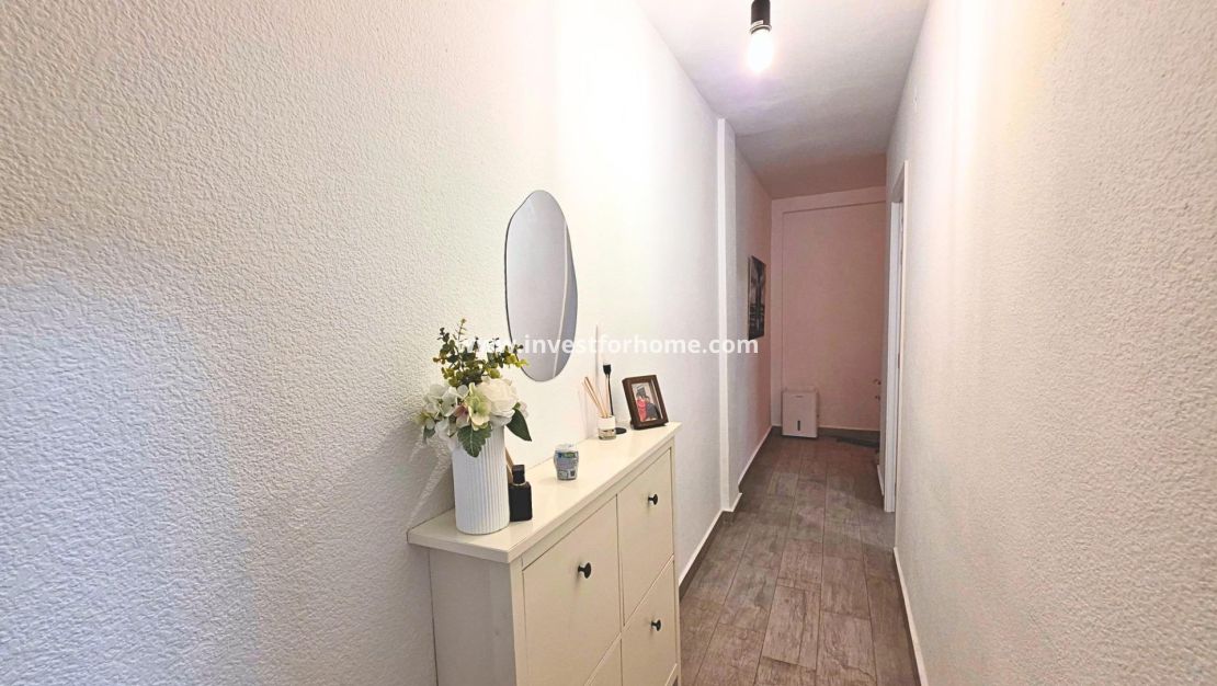 Sale - Apartment - Torrevieja - Playa del Cura