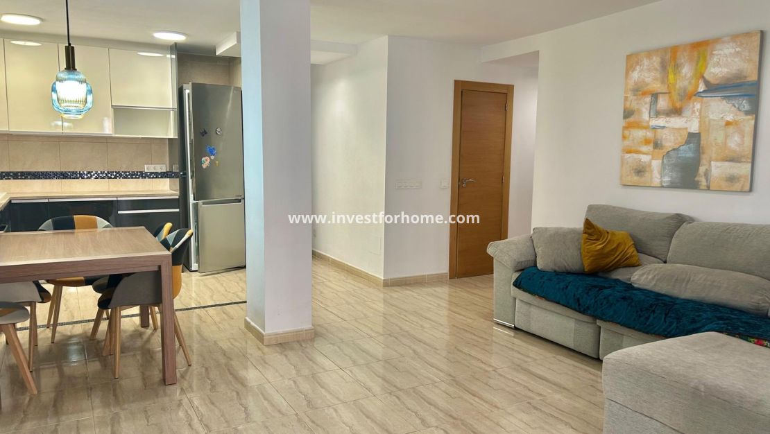 Sale - Apartment - Torrevieja - Playa del Cura