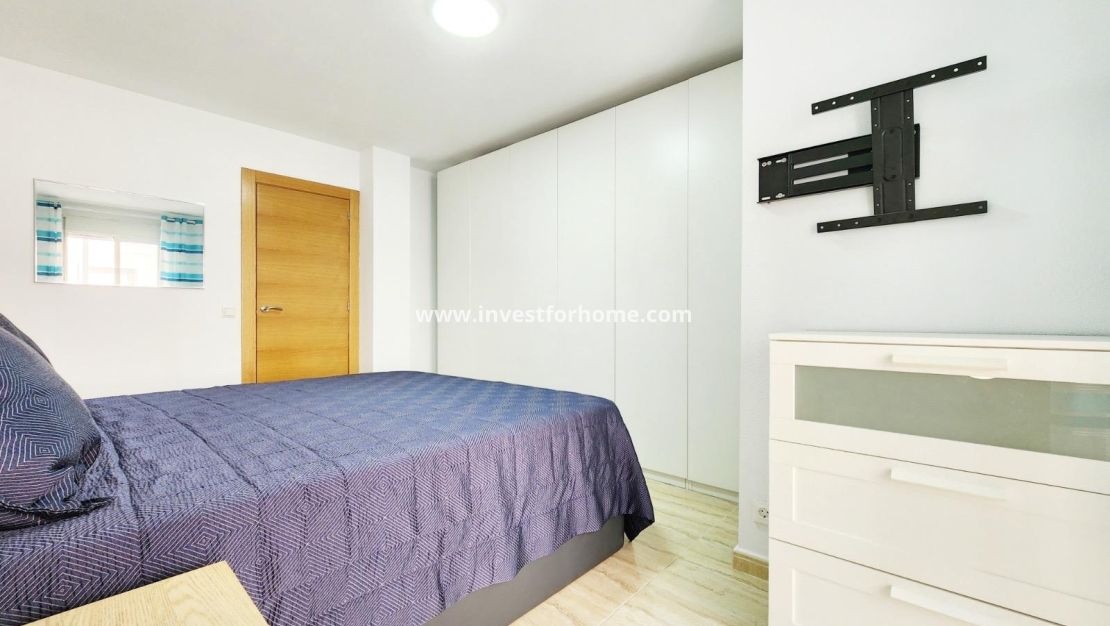 Sale - Apartment - Torrevieja - Playa del Cura