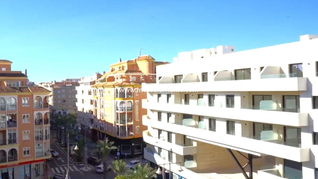 Sale - Apartment - Torrevieja - Playa del Cura