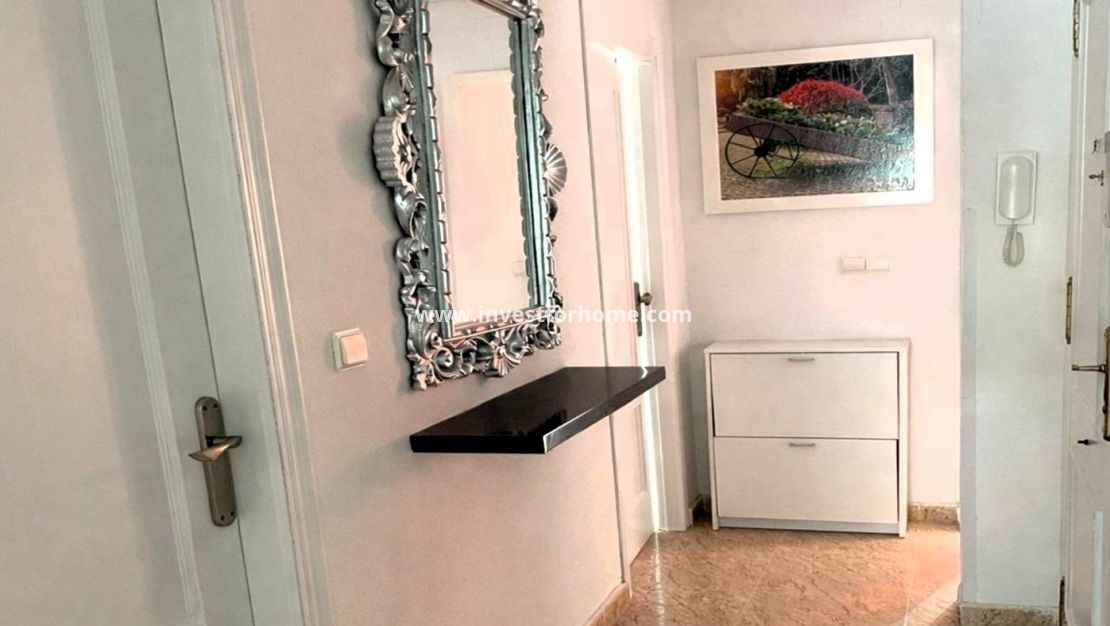 Sale - Apartment - Torrevieja - Playa del Cura