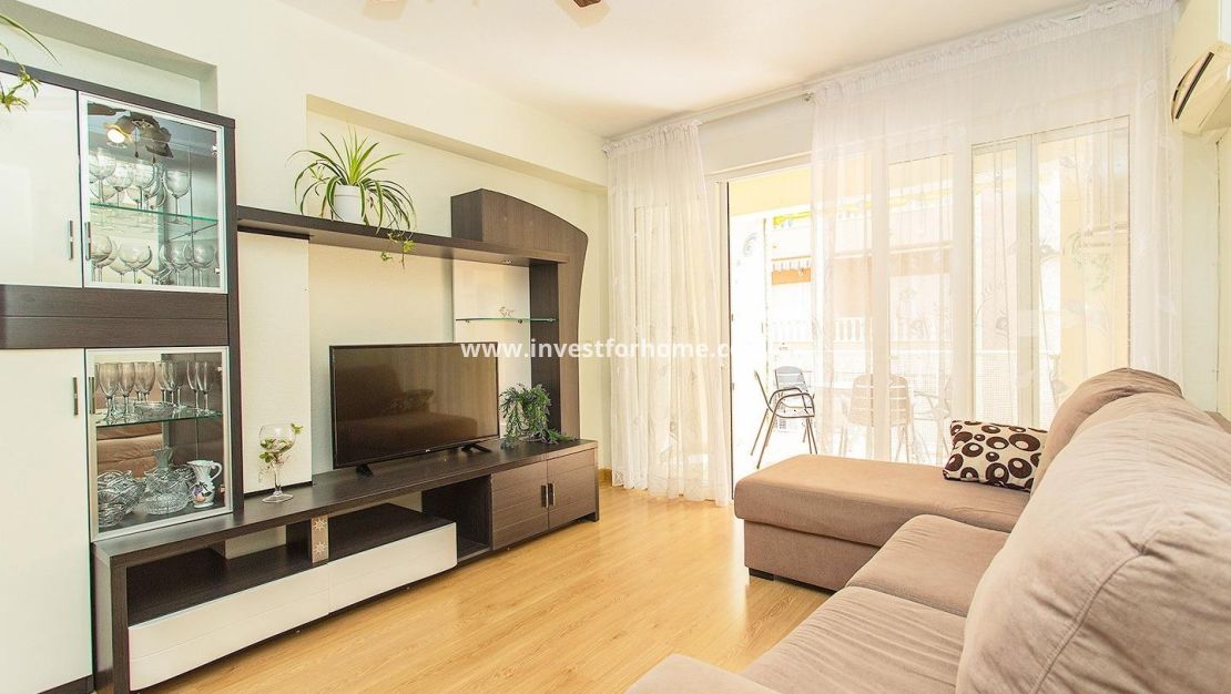 Sale - Apartment - Torrevieja - Playa del Cura