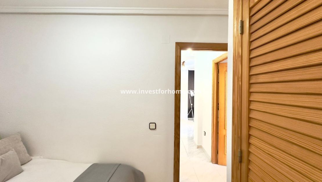 Sale - Apartment - Torrevieja - Playa del Cura